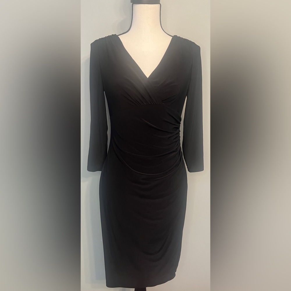 EUC Lauren by Ralph Lauren Black V Neck Cocktail Dress Size 6